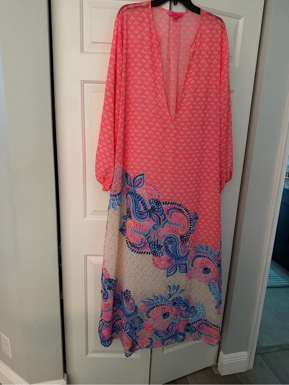 Lilly Pulitzer  Coral and Blue Paisley V-Neck sheer Maxi Dress xl